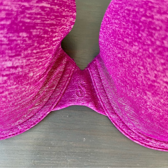 VICTORIA'S SECRET Push Uplift Semi Demi Fuchsia/Magenta Bra 34C EUC - Picture 9 of 9